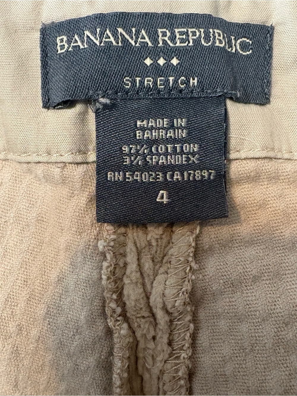 Banana Republic Vintage low-rise bootcut corduroy pants - Picture 4 of 4